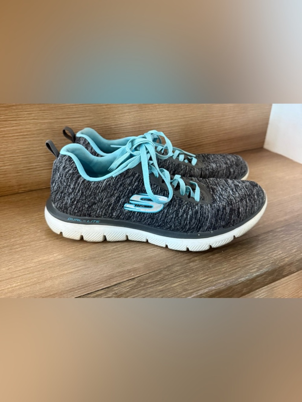 Skechers Flex Appeal 3.0 Insiders Sneaker (Women) size 8 - Picture 2 of 3